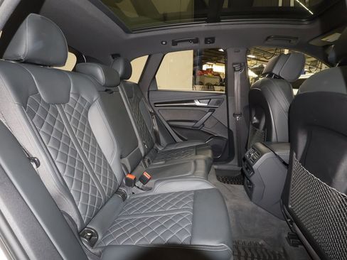 Used 2022 Audi SQ5 Premium Plus image 17