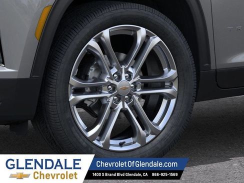 New 2026 Chevrolet Traverse LT FWD image 9
