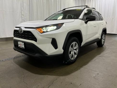 Certified 2021 Toyota RAV4 LE AWD/4WD image 22