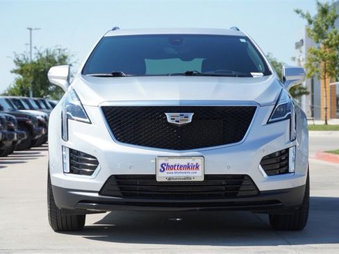 Used 2020 Cadillac XT5 Sportv image 2