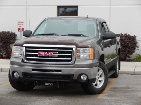 Used 2013 GMC Sierra 1500 SLE w/ Power Tech Package image 3