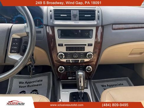 Used 2012 Ford Fusion SEL image 20