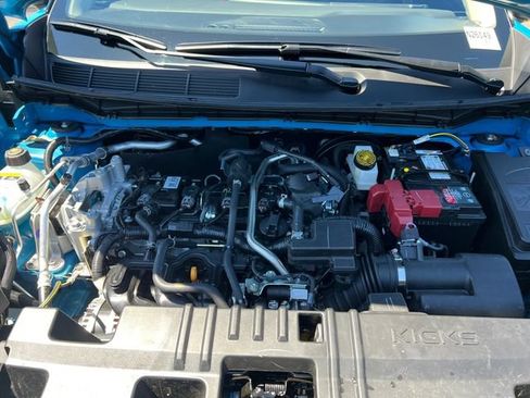 New 2026 Nissan Kicks SR w/ SR Premium Package AWD/4WD image 19