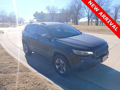 Used 2019 Jeep Cherokee Trailhawk w/ Cold Weather Group