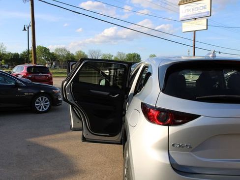 Used 2020 MAZDA CX-5 Touring FWD image 35