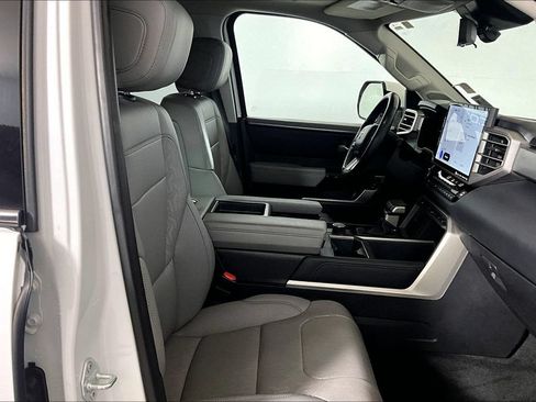 Used 2023 Toyota Tundra Limited RWD image 6