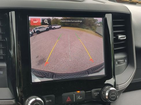 New 2026 RAM 1500 Tradesman AWD/4WD image 18