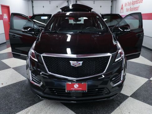 Used 2023 Cadillac XT5 Sportv w/ Technology Package AWD/4WD image 31