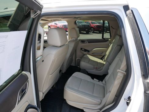 Used 2017 GMC Yukon Denali w/ Open Road Package AWD/4WD image 10