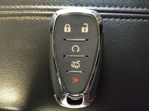 Used 2024 Chevrolet Malibu LT image 32