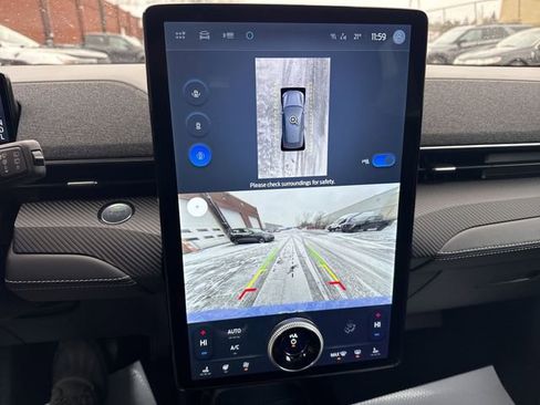 Used 2023 Ford Mustang Mach-E Premium image 25