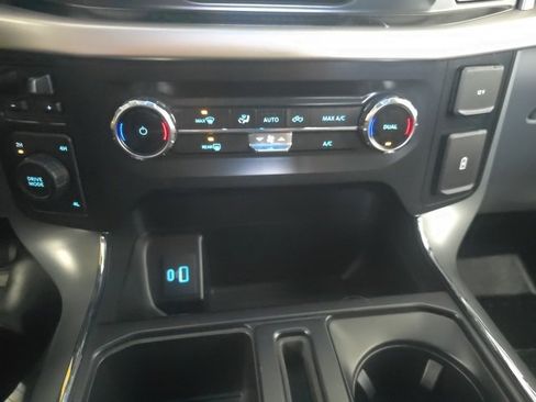 Used 2022 Ford F150 XLT w/ Equipment Group 301A Mid image 21