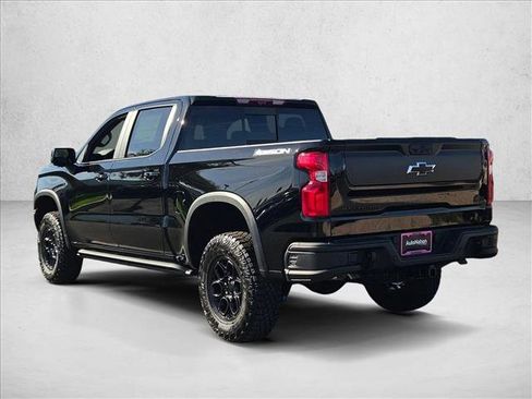 New 2026 Chevrolet Silverado 1500 ZR2 w/ ZR2 Bison Edition image 9