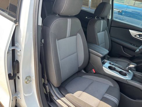 Used 2026 Chevrolet Blazer LT FWD image 32