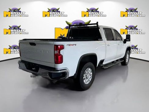 Used 2020 Chevrolet Silverado 2500 LT w/ All Star Edition image 4