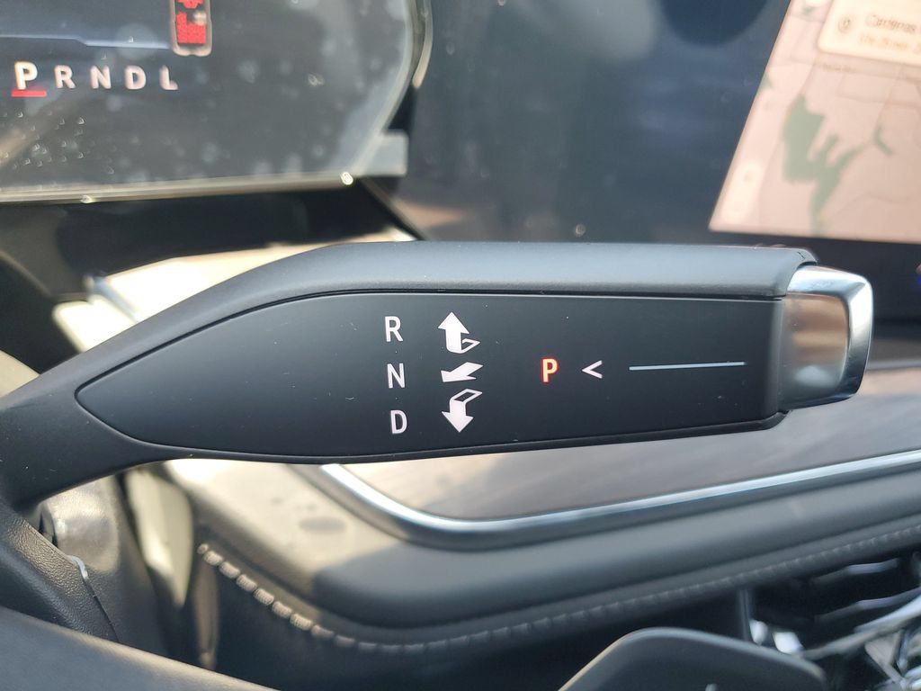 Used 2026 Chevrolet Tahoe LS RWD image 25