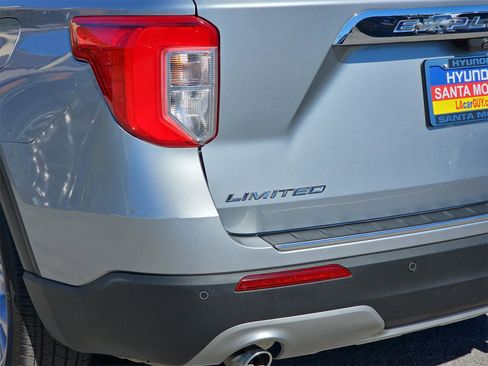 Used 2023 Ford Explorer Limited image 39