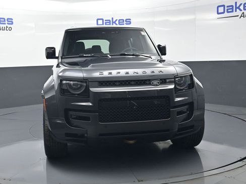 Used 2025 Land Rover Defender 110 AWD/4WD image 3