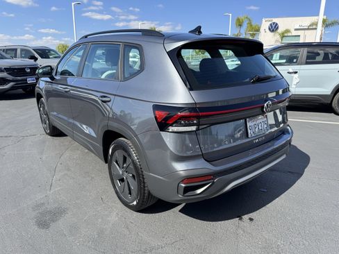 Used 2025 Volkswagen Taos S FWD image 8