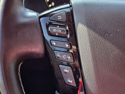 Used 2023 INFINITI QX80 Premium Select w/ All-Season Package image 20