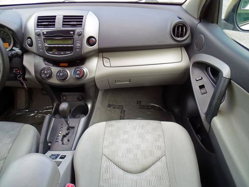 Used 2010 Toyota RAV4 4WD V6 image 23