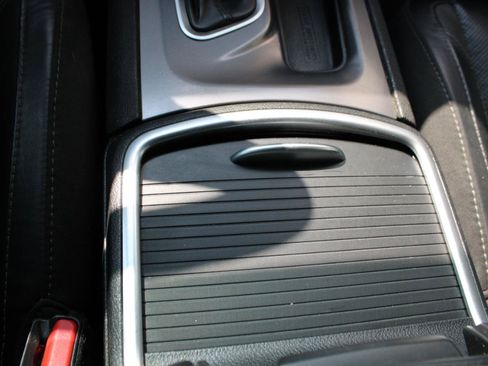 Used 2020 Dodge Charger SXT w/ Leather Interior Group RWD image 26
