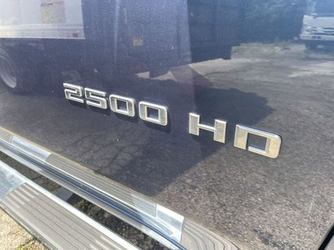 Used 2023 Chevrolet Silverado 2500 High Country w/ LPO, Hitch Package AWD/4WD image 19