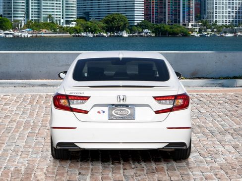 Certified 2019 Honda Accord EX-L image 7