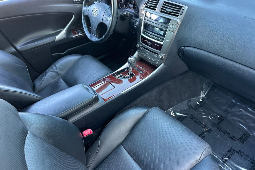 Used 2007 Lexus IS 250 RWD image 17