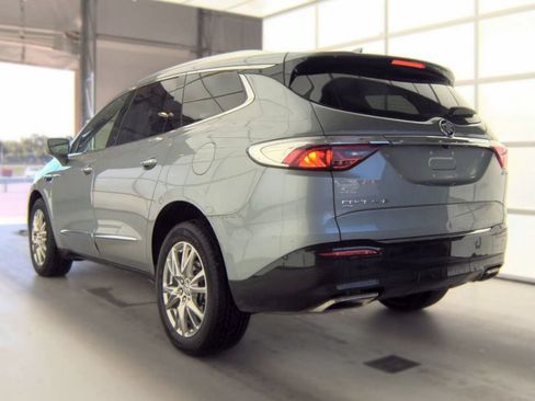 Used 2023 Buick Enclave Essence w/ Experience Buick Package AWD/4WD image 3