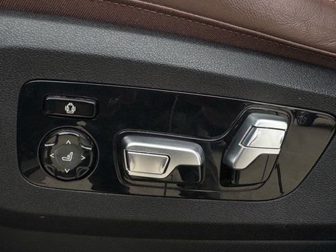 Used 2020 BMW X5 sDrive40i w/ Premium Package image 31