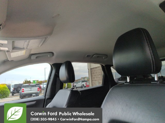 Used 2024 Ford Escape Platinum AWD/4WD image 23