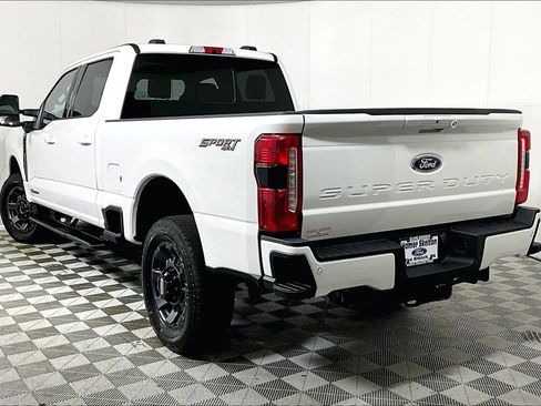 Used 2024 Ford F250 Lariat w/ Lariat Ultimate Package image 11