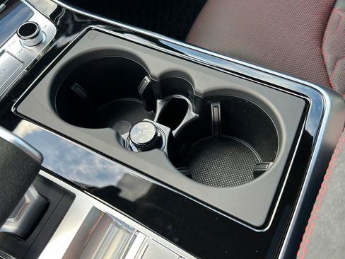 New 2026 Audi RS Q8 performance image 39