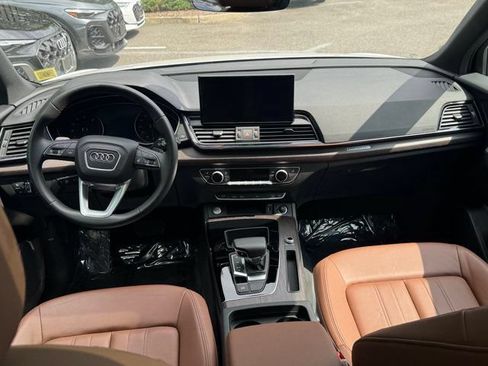 Certified 2023 Audi Q5 2.0T Premium w/ Convenience Package AWD/4WD image 13