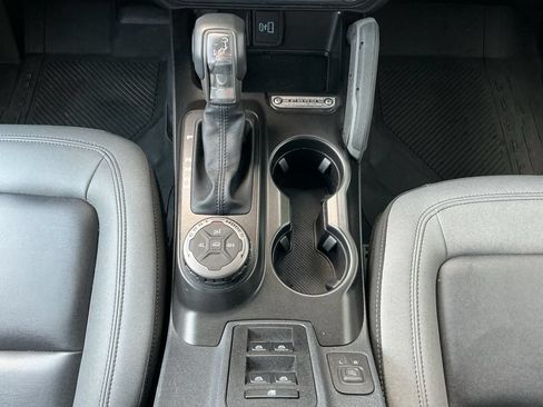 Used 2023 Ford Bronco Big Bend AWD/4WD image 16
