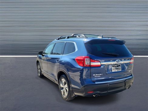 Used 2020 Subaru Ascent Premium w/ Convenience Package image 4