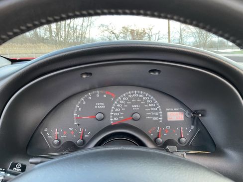 Used 2002 Chevrolet Camaro Z28 image 46