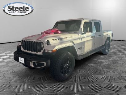 New 2025 Jeep Gladiator Sport
