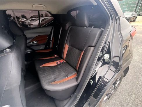 Used 2024 Nissan Kicks SR FWD image 21
