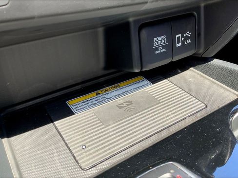 Used 2022 Honda Pilot Elite image 35