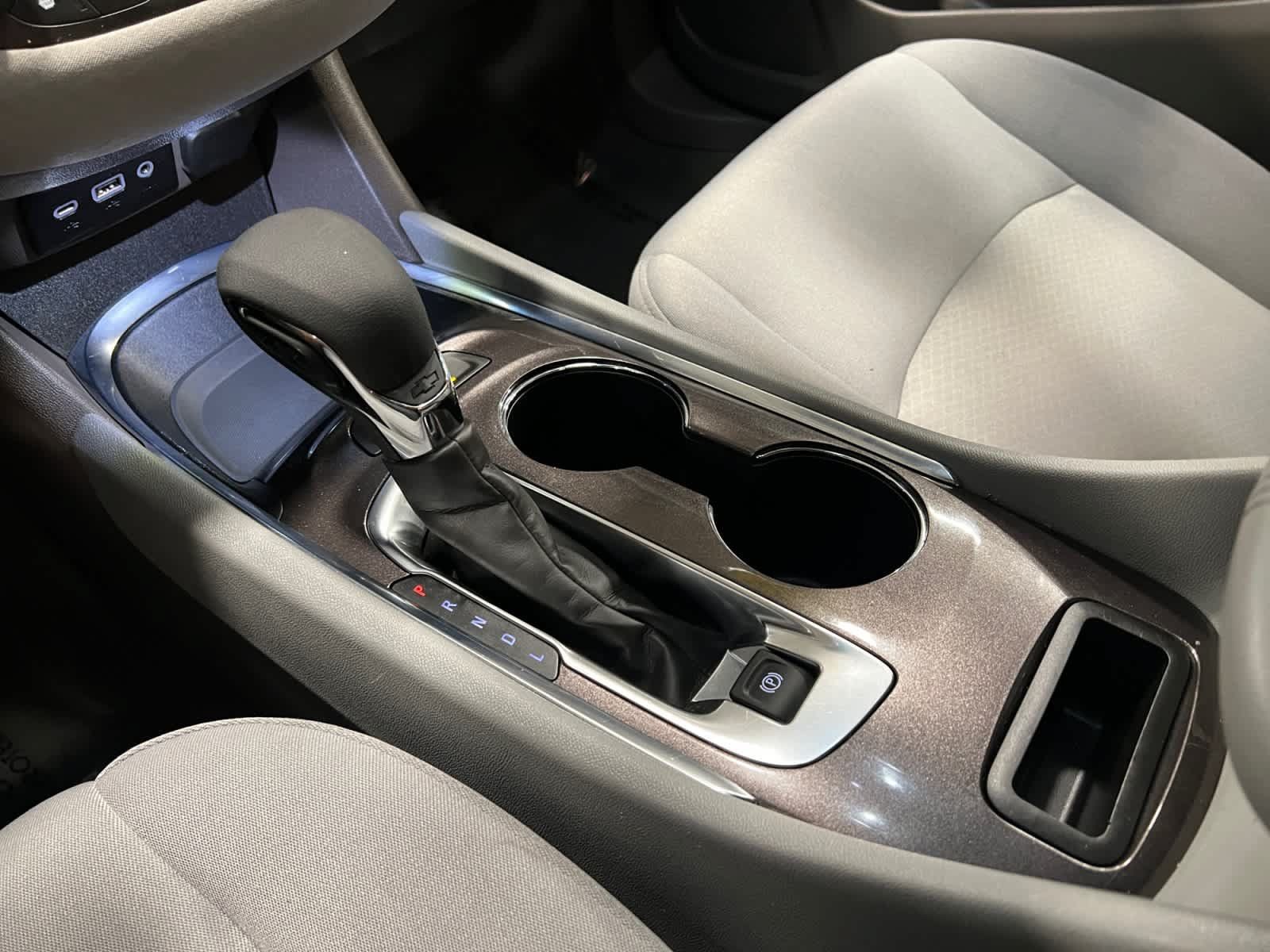 Used 2025 Chevrolet Malibu LT FWD image 16