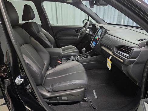 Certified 2025 Subaru Forester Limited w/ Popular Package AWD/4WD image 8