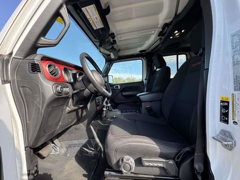 Used 2020 Jeep Wrangler Unlimited Rubicon AWD/4WD image 22