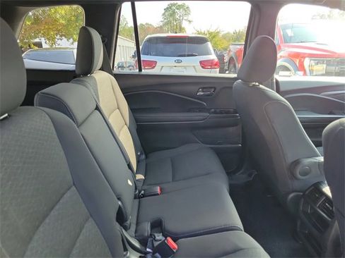 Used 2021 Honda Passport Sport image 30