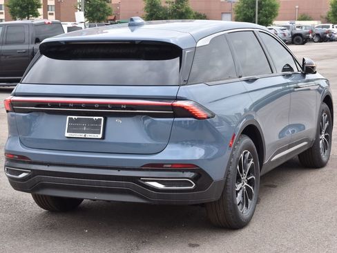 New 2026 Lincoln Nautilus Premier image 36