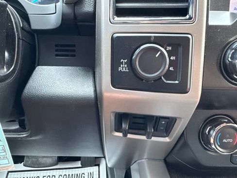 Used 2021 Ford F250 Lariat w/ Chrome Package AWD/4WD image 25