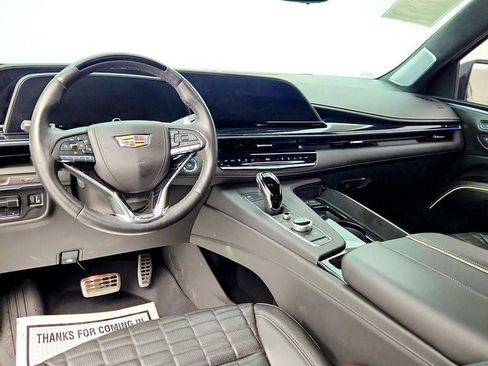 Used 2023 Cadillac Escalade V image 13