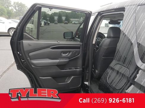 Certified 2023 Honda Pilot EX-L image 19
