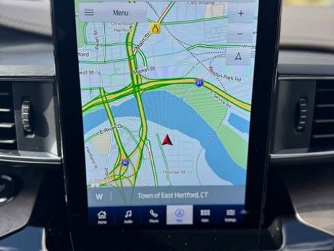 Certified 2023 Ford Explorer Platinum w/ Technology Package image 21